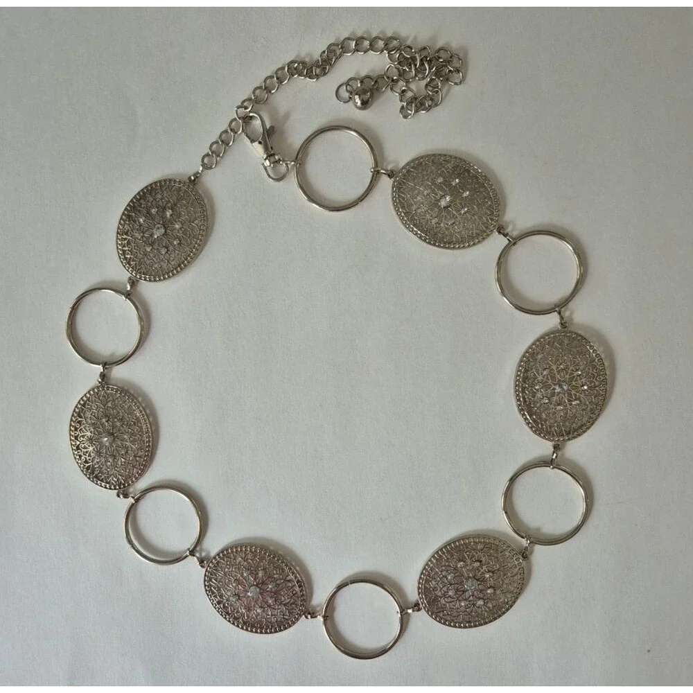 Silver ToneCircle and Oval Filigree Gems Chain Link Waist Hip Belt 44 IN Total